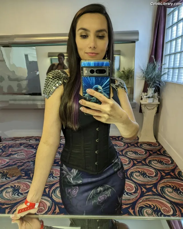 Trisha Hershberger photo 17 of 1447