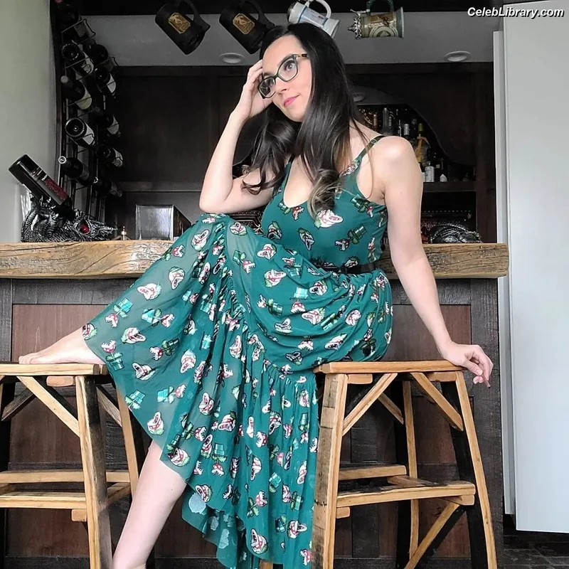 Trisha Hershberger photo 2 of 1447