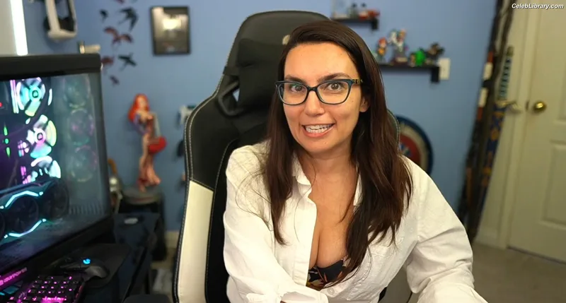 Trisha Hershberger photo 21 of 1447