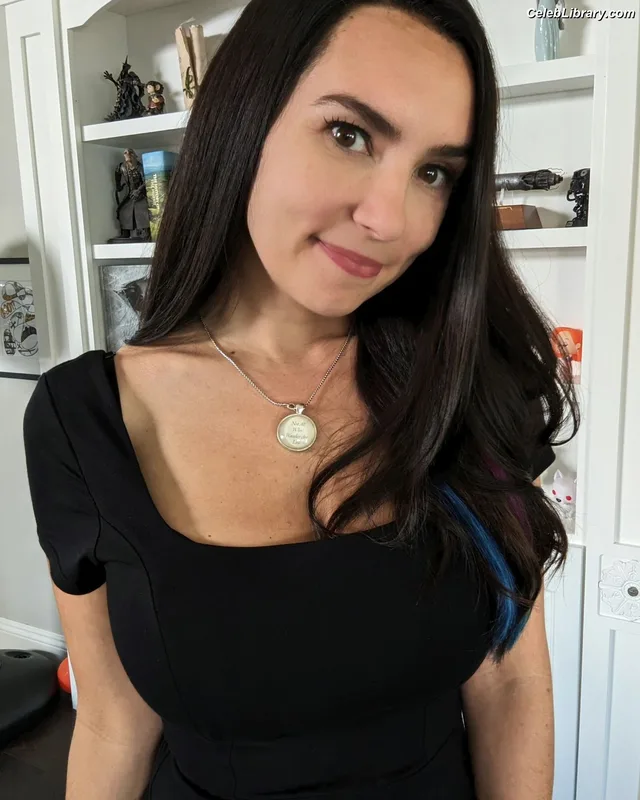 Trisha Hershberger photo 10 of 1447