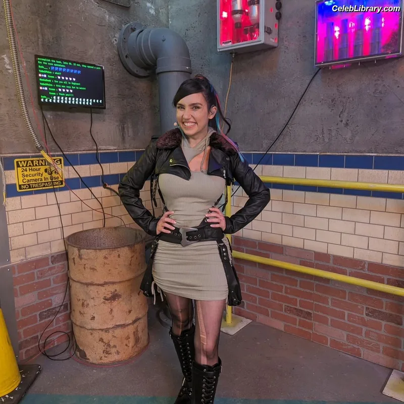 Trisha Hershberger photo 18 of 1447