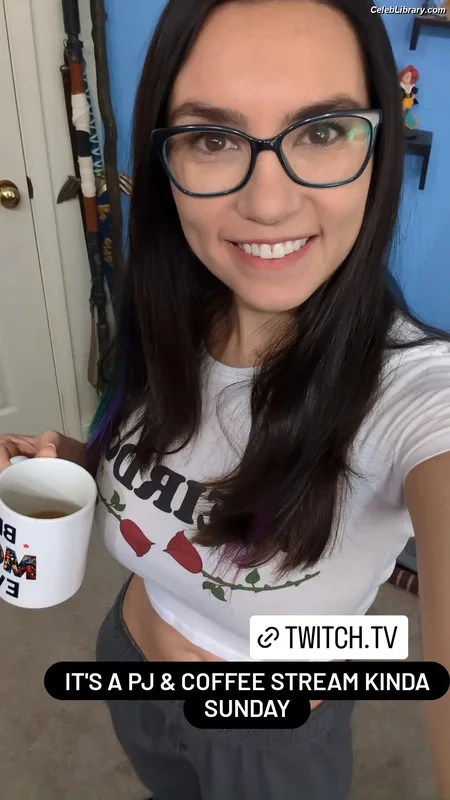 Trisha Hershberger photo 9 of 1447