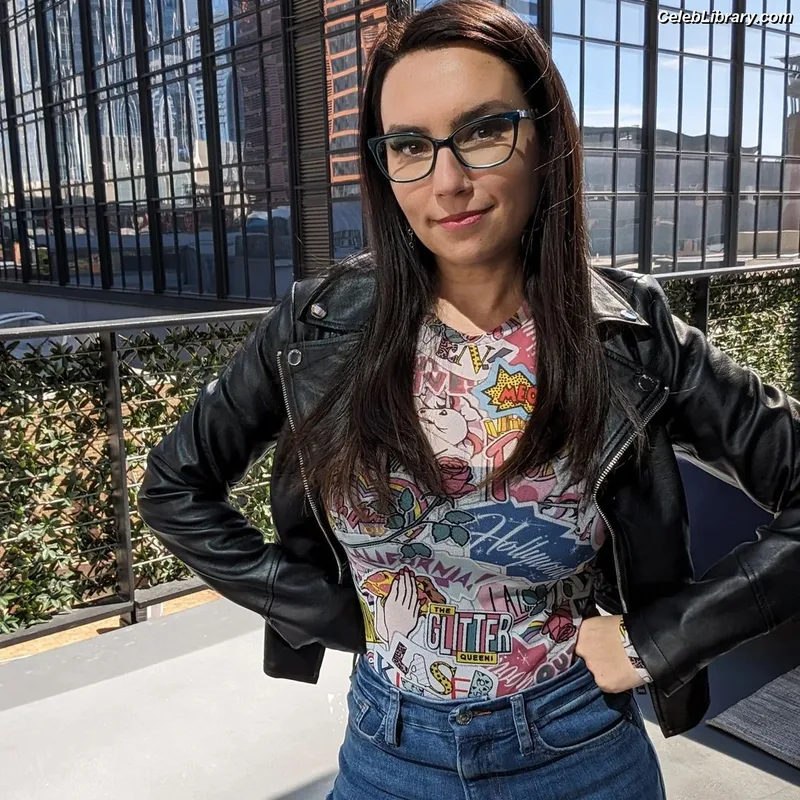 Trisha Hershberger photo 20 of 1447