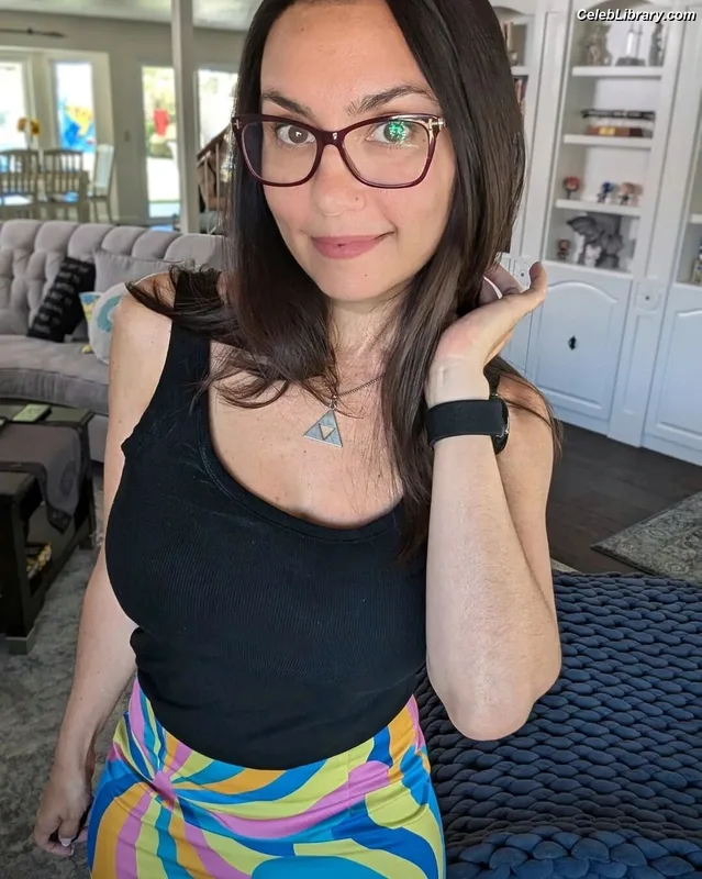 Trisha Hershberger photo 13 of 1447