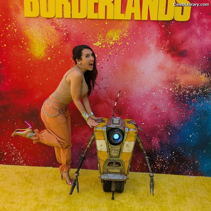 Trisha Hershberger photo 20 of 1447