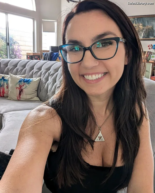 Trisha Hershberger photo 18 of 1447