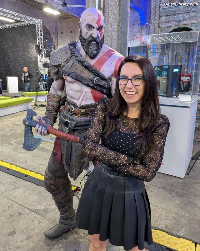 Trisha Hershberger photo 22 of 1447