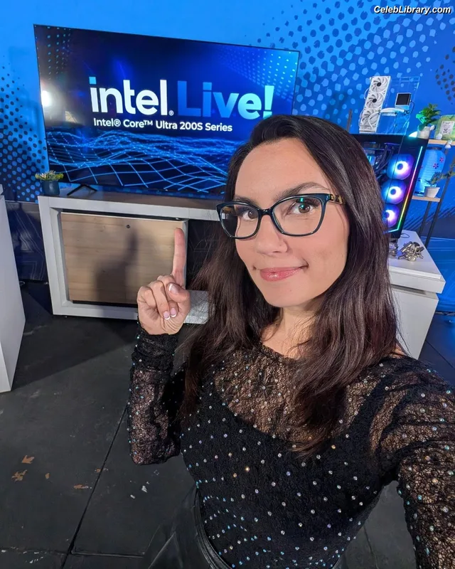 Trisha Hershberger photo 23 of 1447