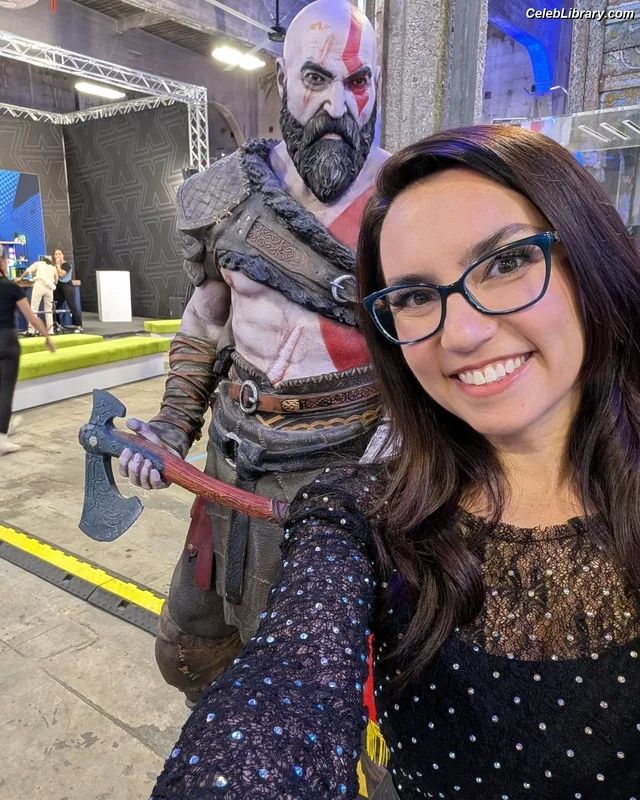 Trisha Hershberger photo 3 of 1447