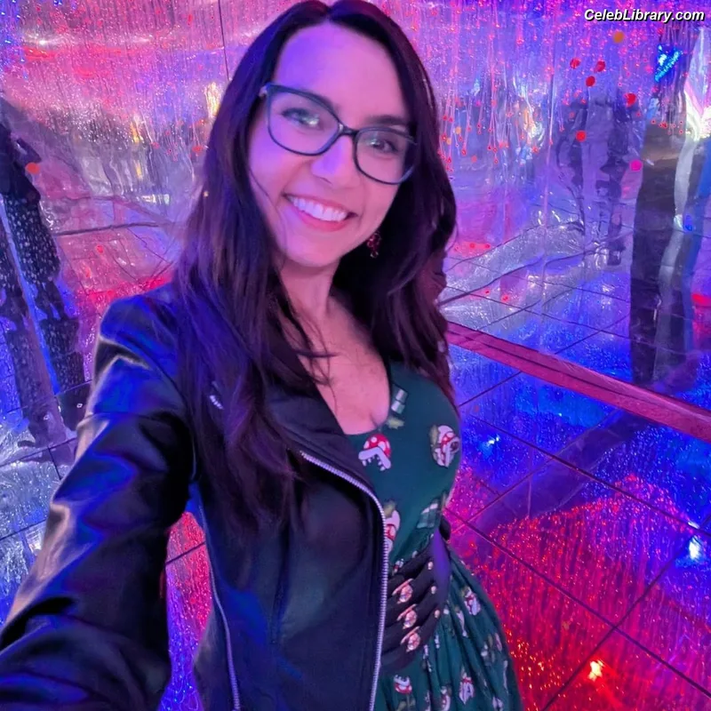 Trisha Hershberger photo 6 of 1447