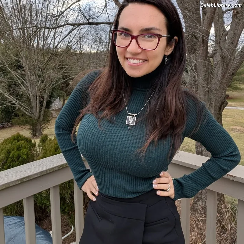Trisha Hershberger photo 20 of 1447
