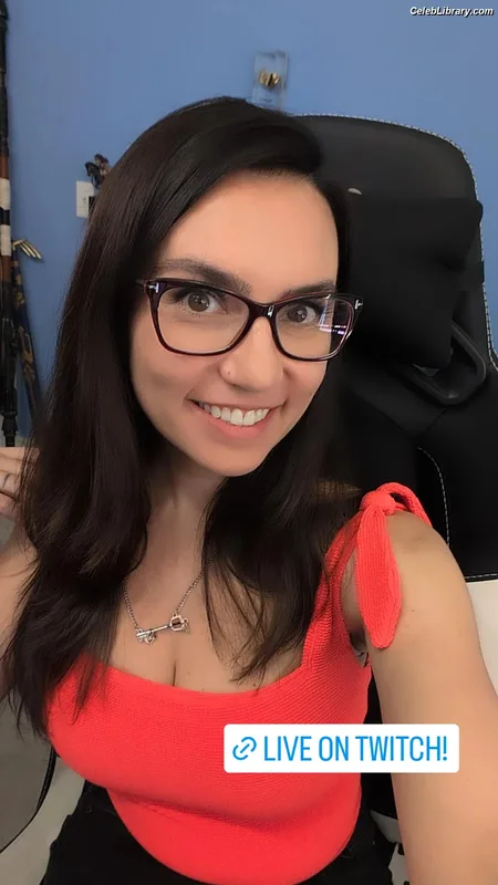 Trisha Hershberger photo 8 of 1447