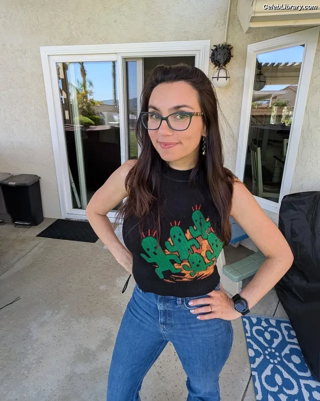 Trisha Hershberger photo 17 of 1447
