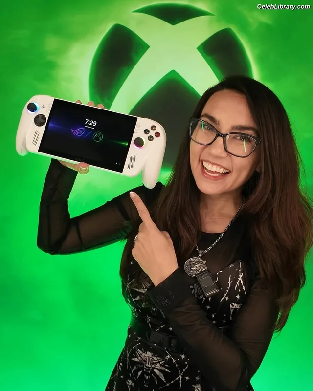 Trisha Hershberger photo 10 of 1447