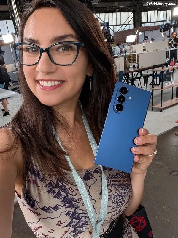 Trisha Hershberger photo 23 of 1447