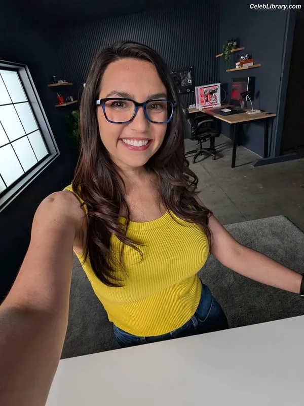 Trisha Hershberger photo 19 of 1447