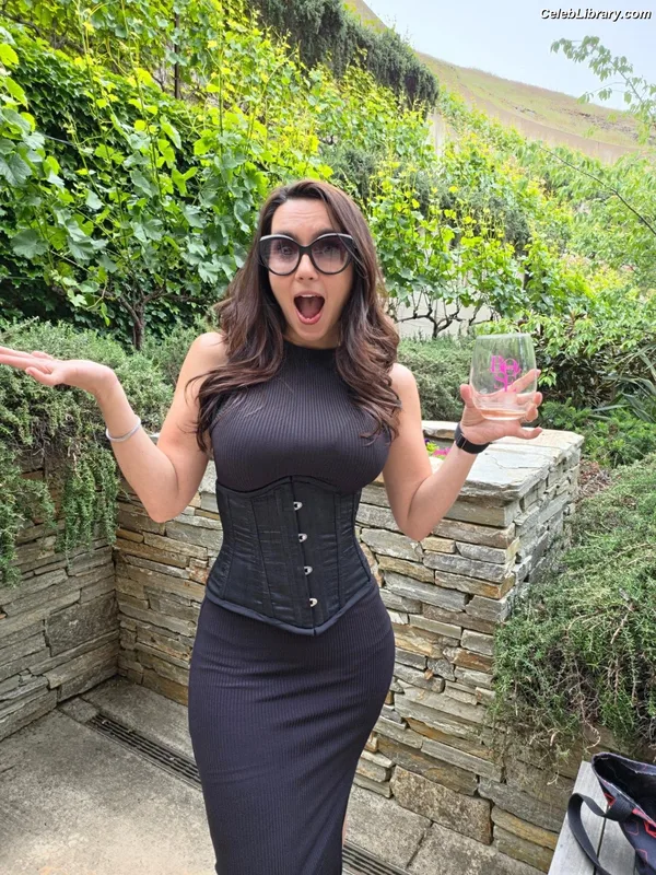 Trisha Hershberger photo 21 of 1447