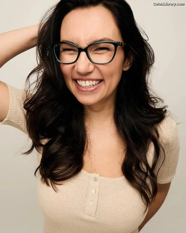 Trisha Hershberger photo 23 of 1447