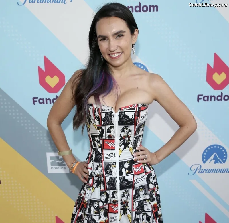 Trisha Hershberger photo 6 of 1447