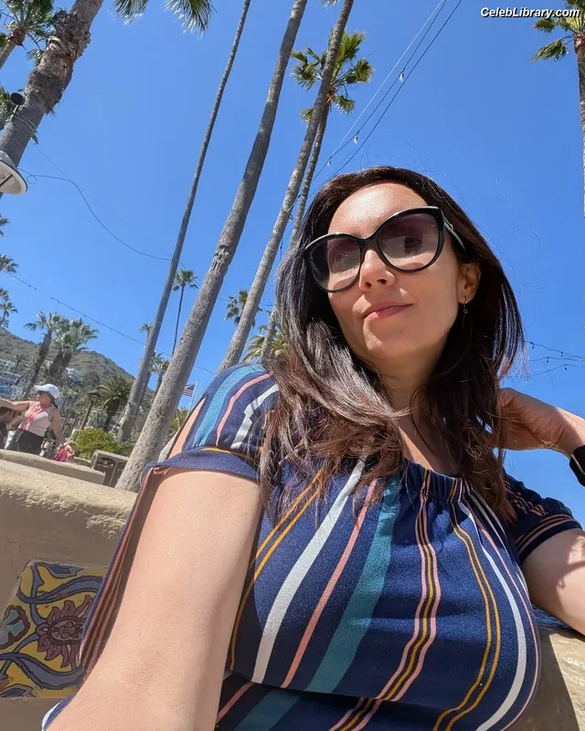 Trisha Hershberger photo 10 of 1447