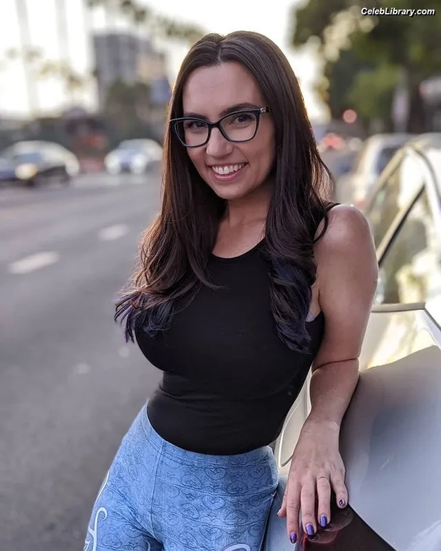 Trisha Hershberger photo 24 of 1447