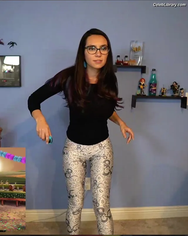 Trisha Hershberger photo 7 of 1447