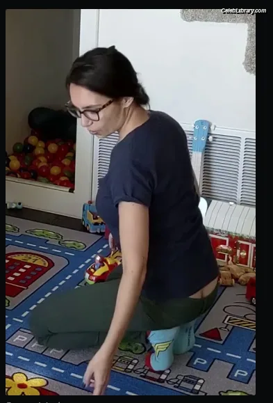 Trisha Hershberger photo 9 of 1447