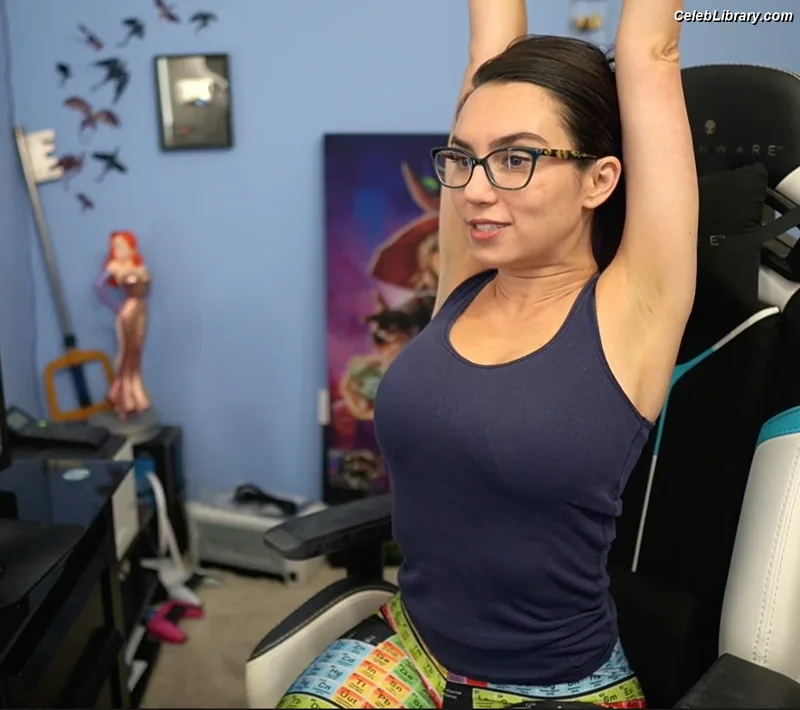 Trisha Hershberger photo 12 of 1447
