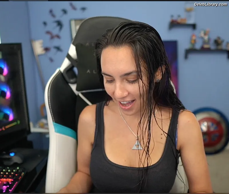 Trisha Hershberger photo 20 of 1447