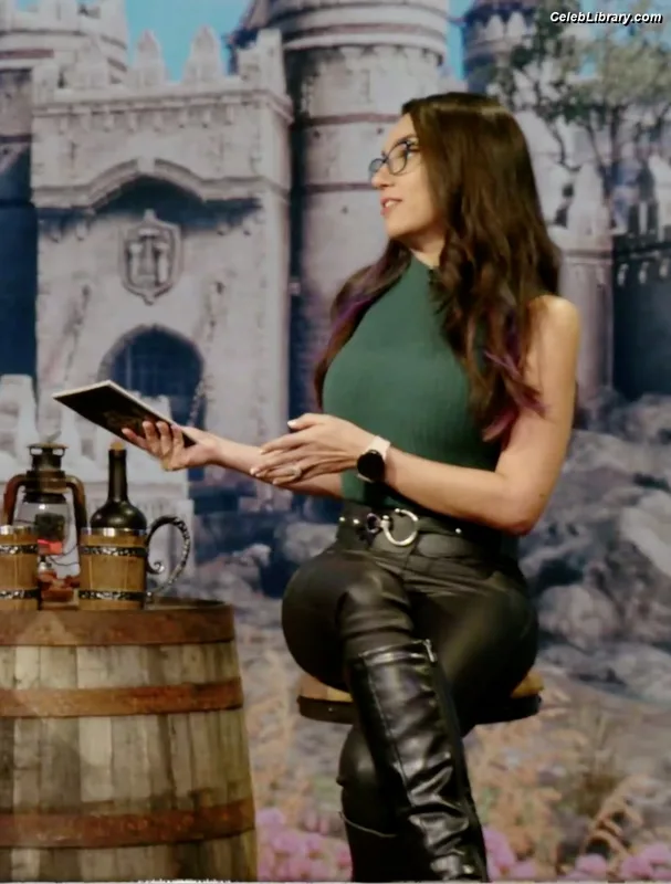 Trisha Hershberger photo 20 of 1447