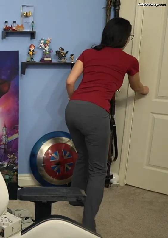 Trisha Hershberger photo 3 of 1447