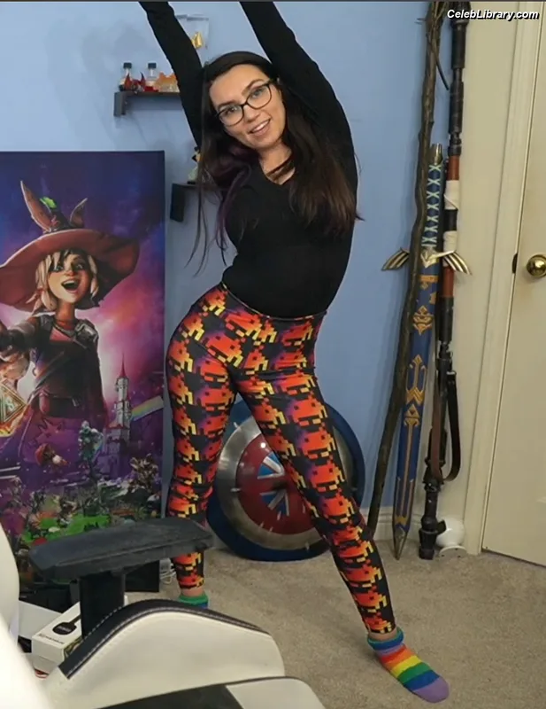 Trisha Hershberger photo 13 of 1447