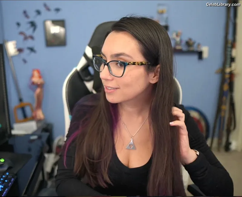 Trisha Hershberger photo 15 of 1447