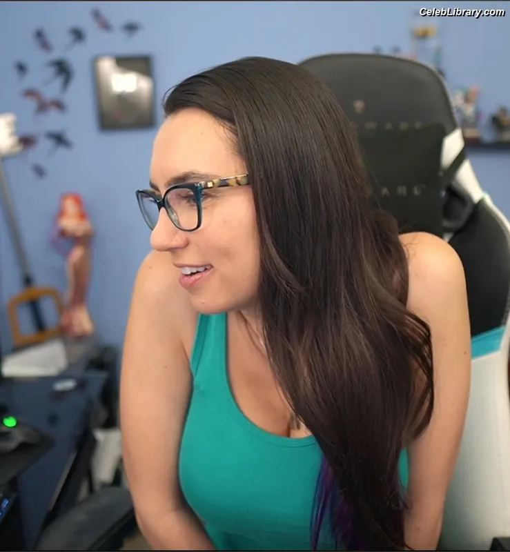 Trisha Hershberger photo 19 of 1447