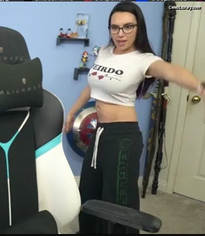 Trisha Hershberger photo 4 of 1447