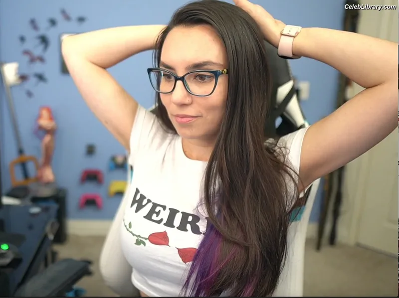 Trisha Hershberger photo 20 of 1447