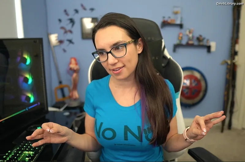 Trisha Hershberger photo 4 of 1447