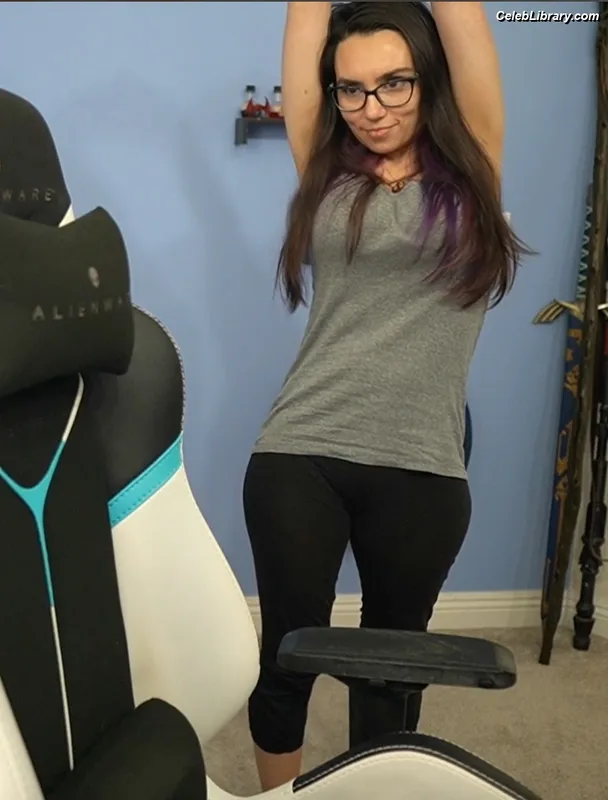 Trisha Hershberger photo 15 of 1447