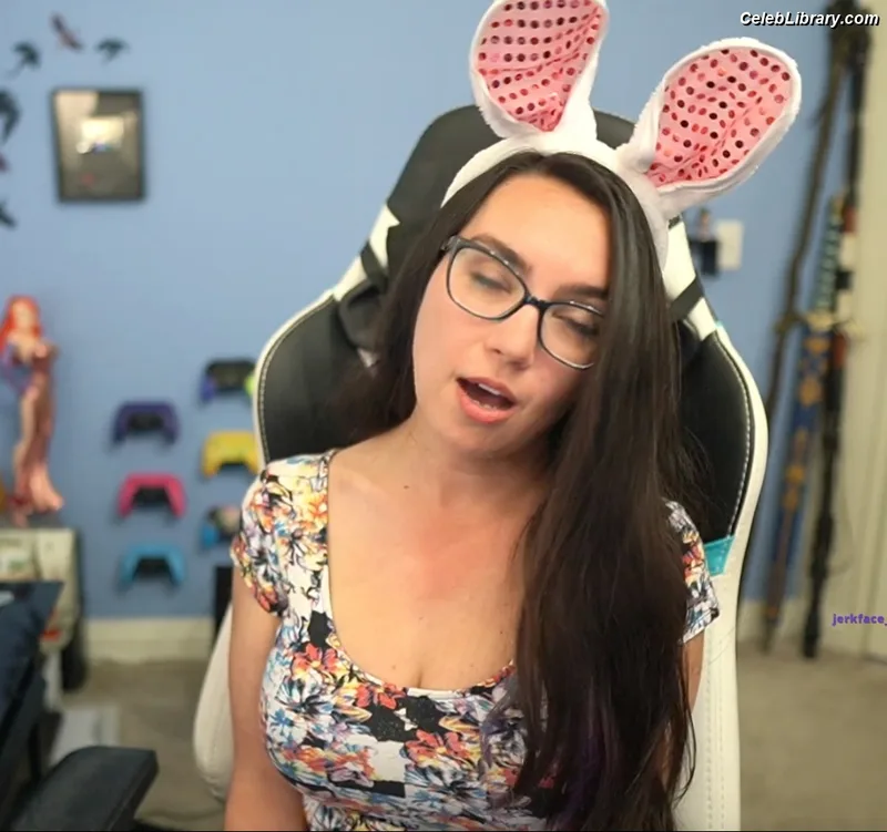 Trisha Hershberger photo 15 of 1447
