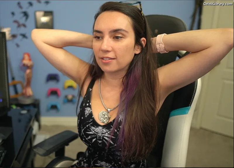 Trisha Hershberger photo 19 of 1447