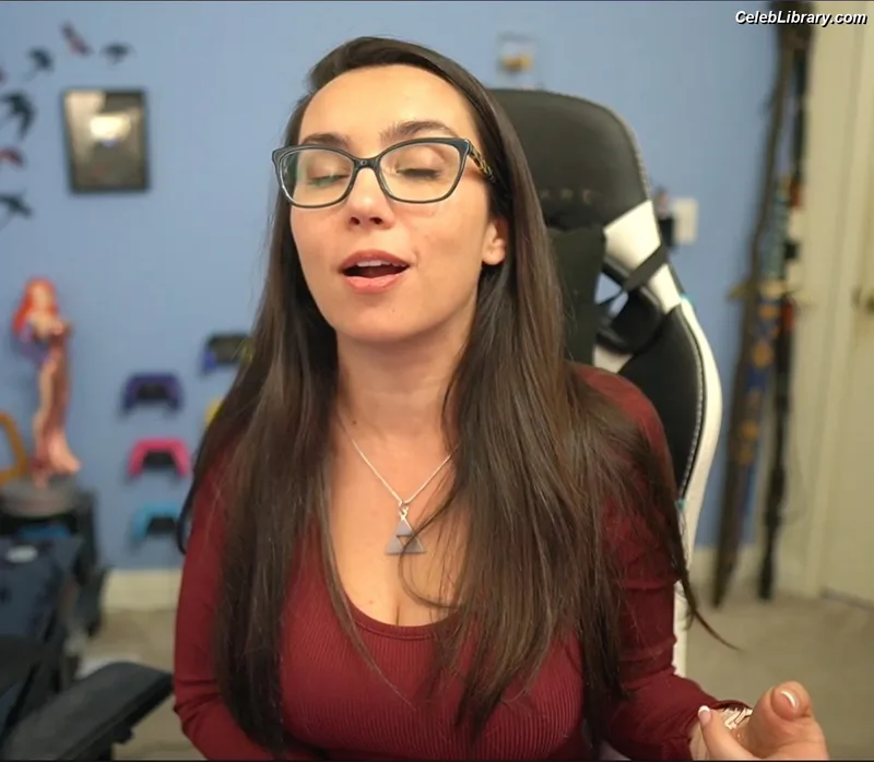 Trisha Hershberger photo 2 of 1447