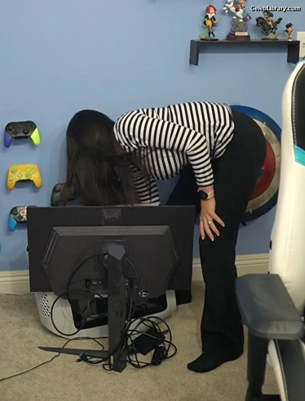 Trisha Hershberger photo 6 of 1447