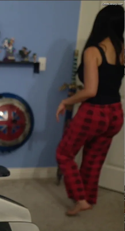Trisha Hershberger photo 2 of 1447