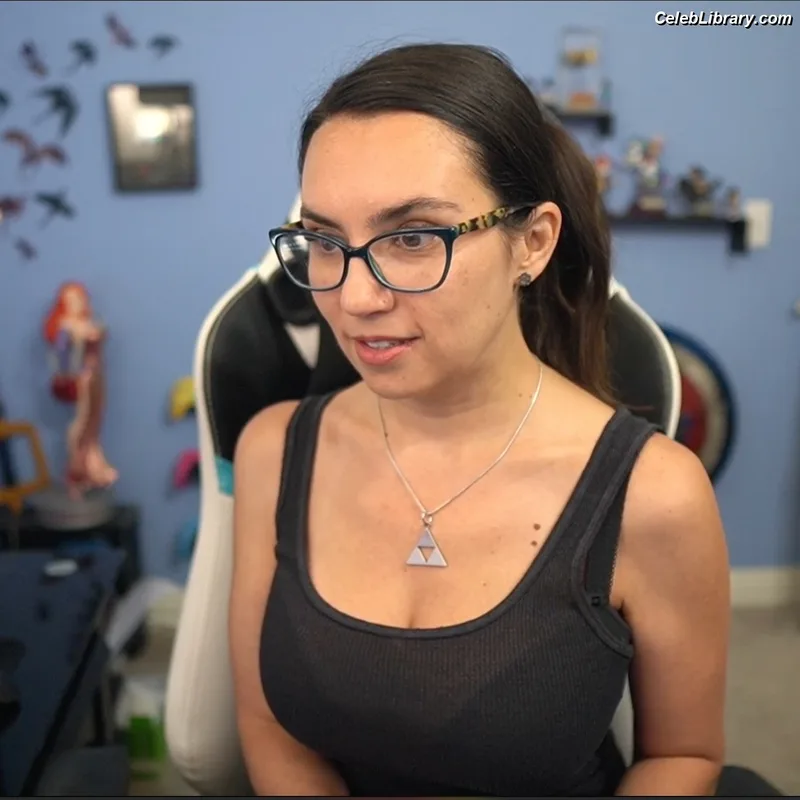 Trisha Hershberger photo 3 of 1447