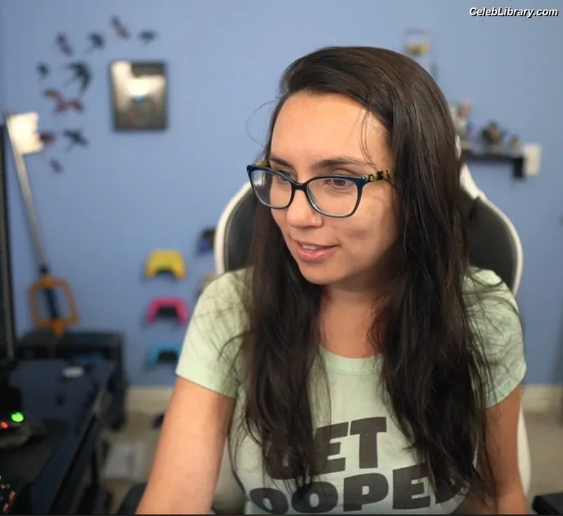 Trisha Hershberger photo 10 of 1447