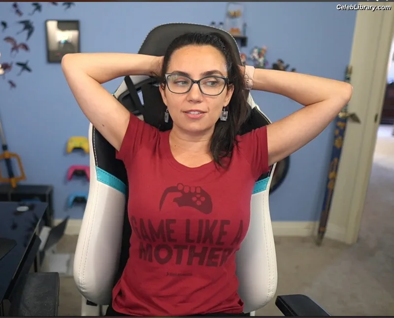Trisha Hershberger photo 10 of 1447