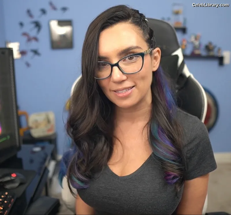 Trisha Hershberger photo 22 of 1447