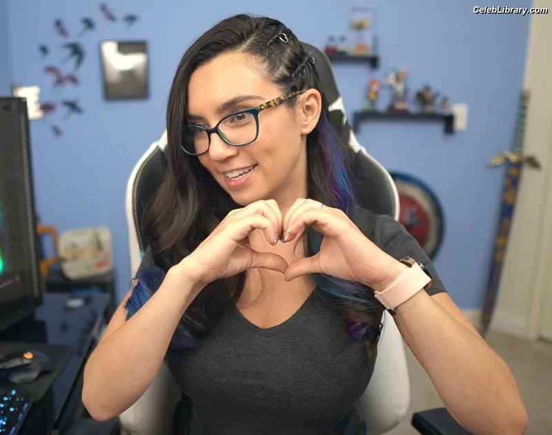 Trisha Hershberger photo 1 of 1447