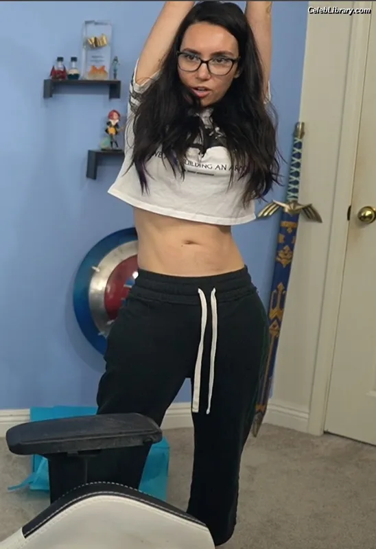 Trisha Hershberger photo 6 of 1447