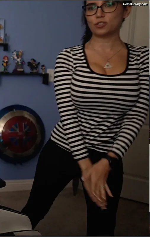 Trisha Hershberger photo 13 of 1447